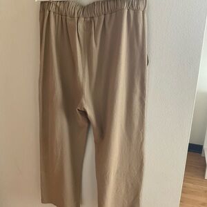 The GREAT soft cotton high waist pants. Size 3 (Large)